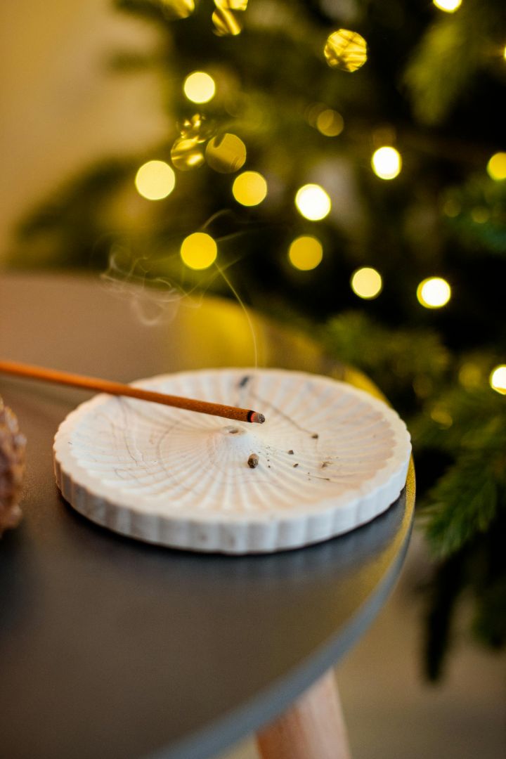 Oud and Incense